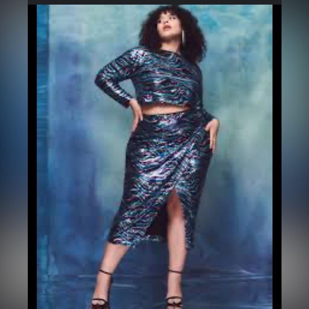 💜SOLD💙ELOQUII Wavy Sequin Crop Top and Midi Skirt - Picture 4 of 8